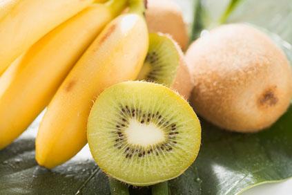 Hướng dẫn cách làm sinh tố giàu vitamin C từ quả kiwi