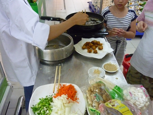 Cooking Show - Nấu ăn thử tại hệ thống siêu thị Ocean